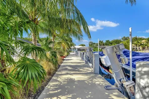 41 S Compass Drive Fort Lauderdale FL 33308
