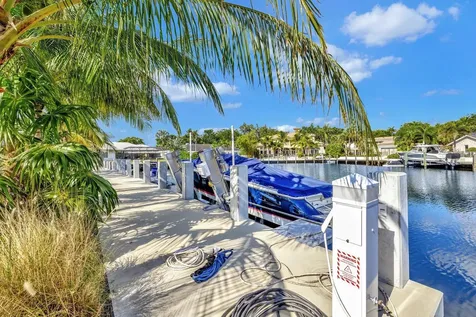 41 S Compass Drive Fort Lauderdale FL 33308