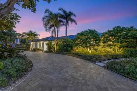 41 S Compass Drive Fort Lauderdale FL 33308