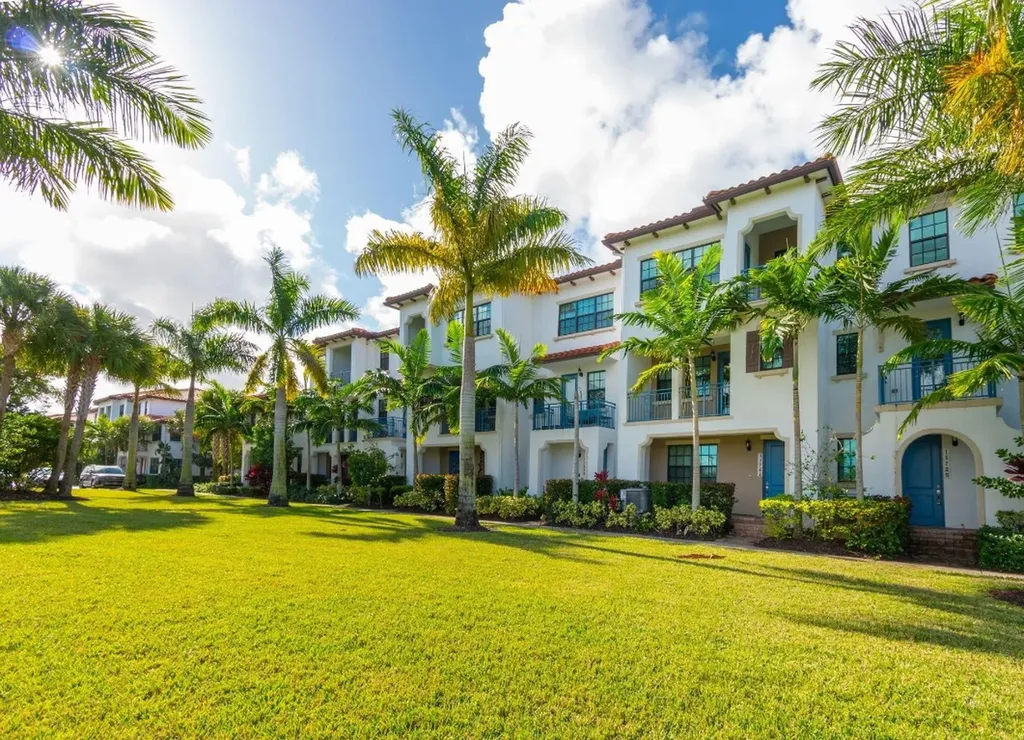 11722 SW 13th Court Pembroke Pines FL 33025