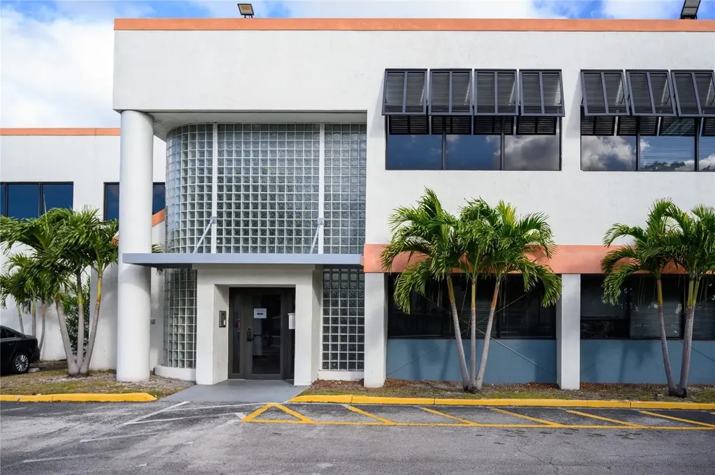 1773 N State Road 7 Lauderhill FL 33313