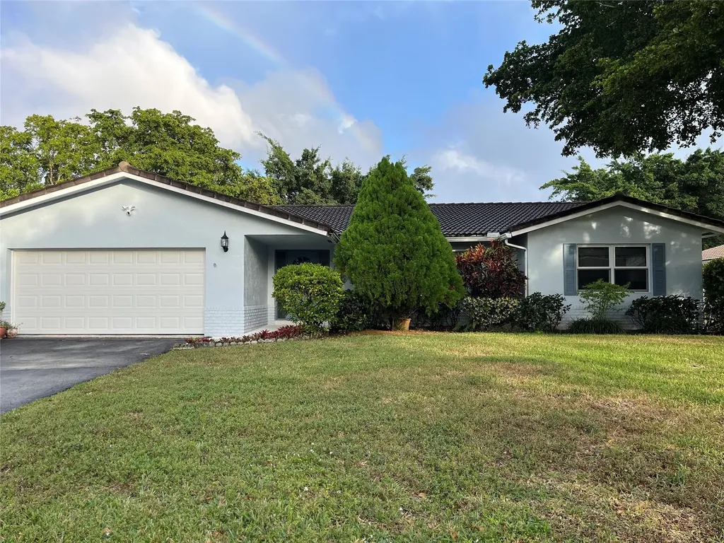 1891 NW 88th Way Coral Springs FL 33071