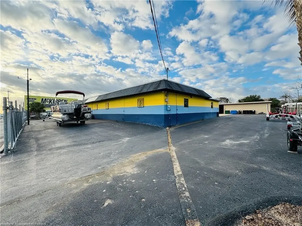 1130 Us 27 Lake Placid FL 33852