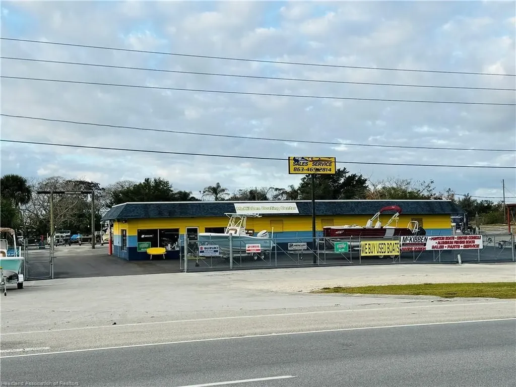 1130 Us 27 Lake Placid FL 33852