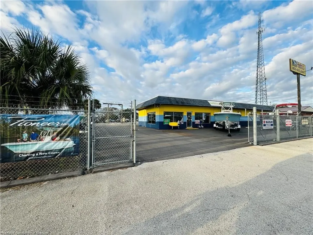 1130 Us 27 Lake Placid FL 33852