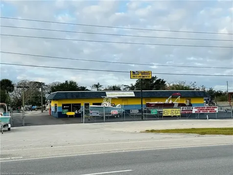 1130 Us 27 Lake Placid FL 33852