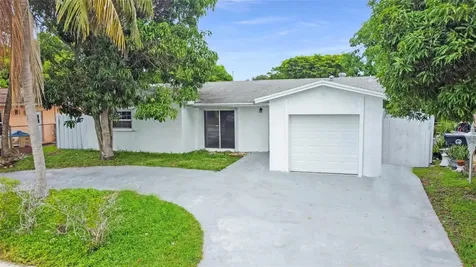 8241 SW 3rd Court North Lauderdale FL 33068