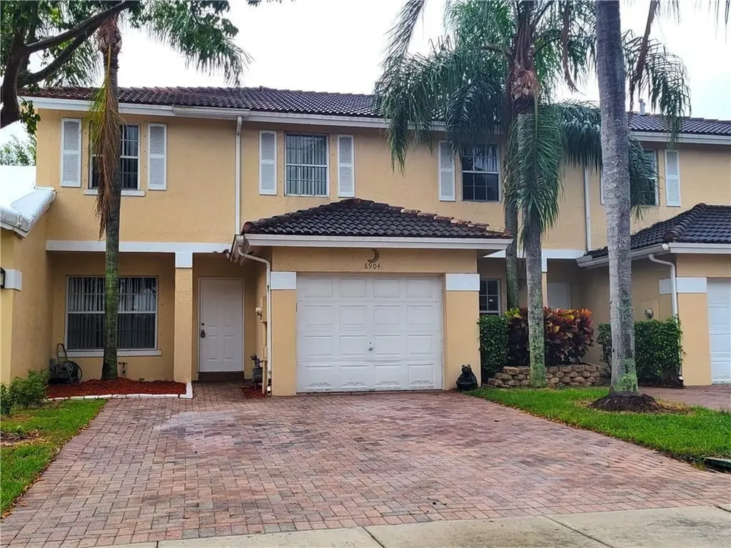 8904 NW 53rd Court Sunrise FL 33351