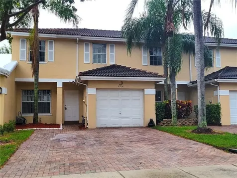 8904 NW 53rd Court Sunrise FL 33351