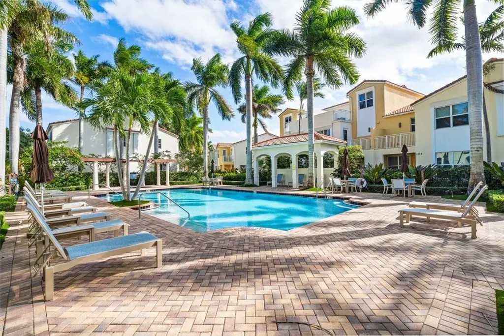 1511 NW 48th Lane Boca Raton FL 33431