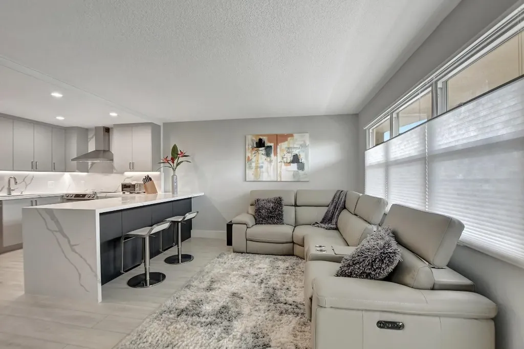 3107 Cambridge Deerfield Beach FL 33442
