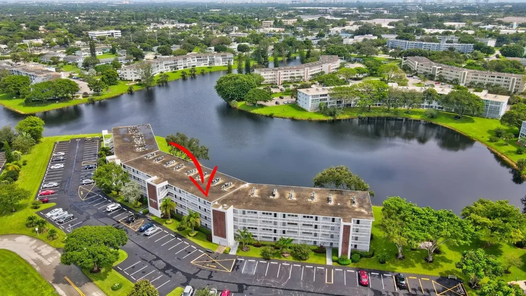 3107 Cambridge Deerfield Beach FL 33442
