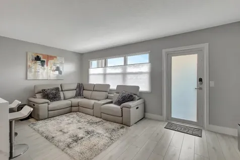 3107 Cambridge Deerfield Beach FL 33442