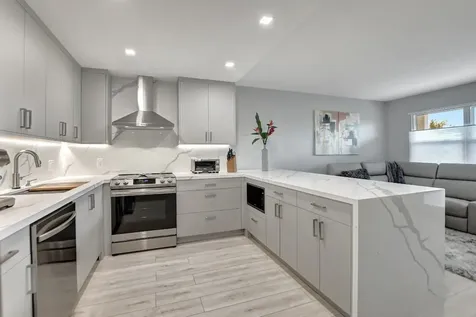 3107 Cambridge Deerfield Beach FL 33442