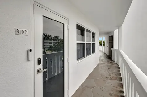 3107 Cambridge Deerfield Beach FL 33442