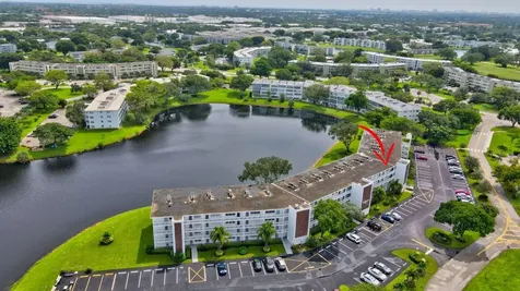 3107 Cambridge Deerfield Beach FL 33442