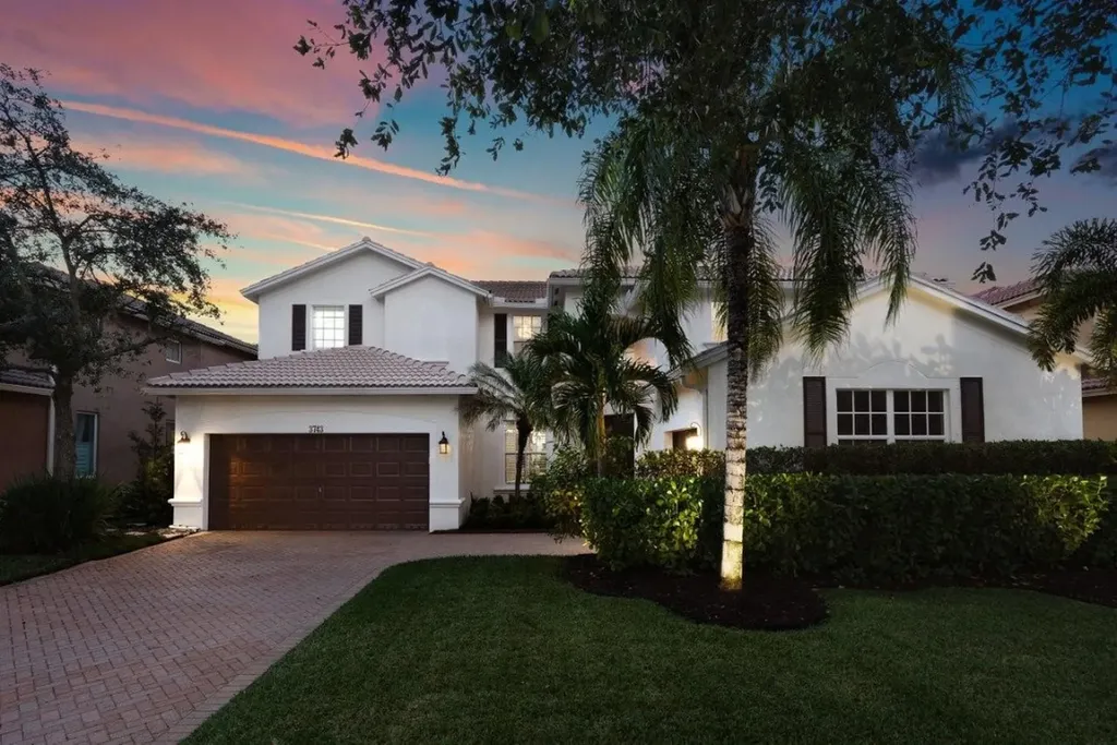 3743 W Gardenia Avenue Weston FL 33332