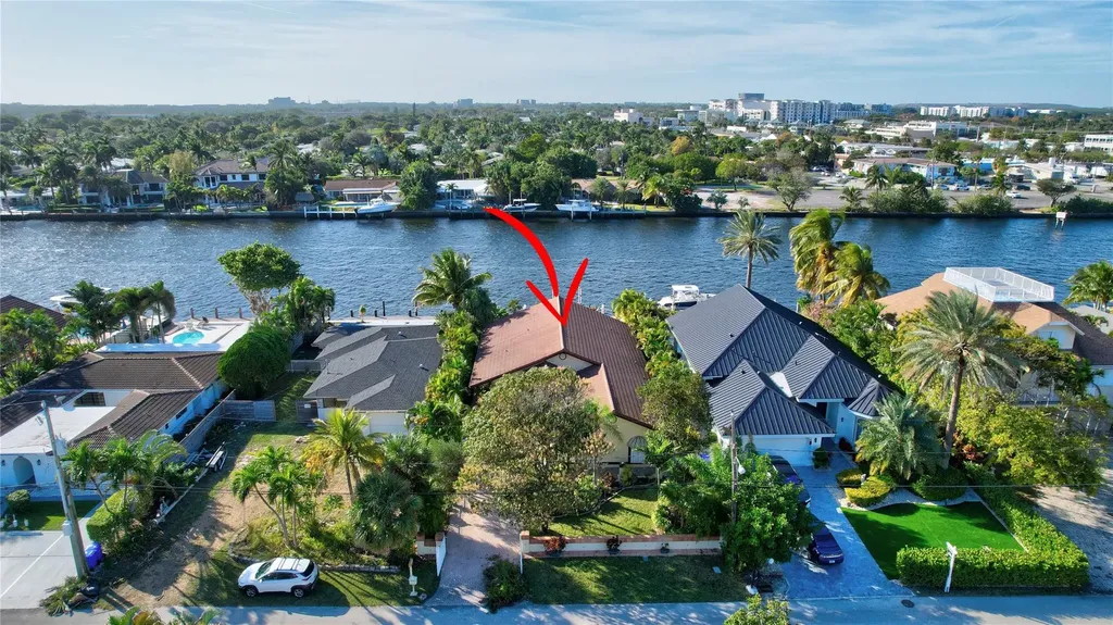 305 S Riverside Drive Pompano Beach FL 33062