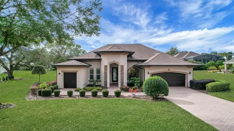39121 Treeline Drive Lady Lake FL 32159