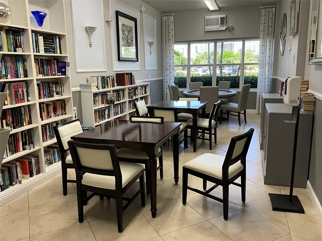 3200 NE 36th Street Fort Lauderdale FL 33308