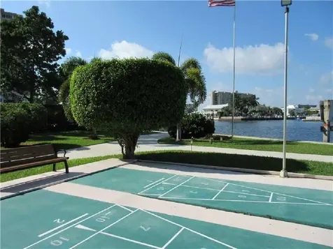 3200 NE 36th Street Fort Lauderdale FL 33308