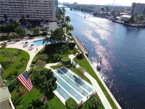 3200 NE 36th Street Fort Lauderdale FL 33308