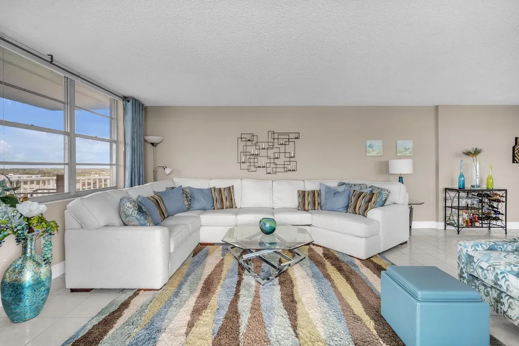 2801 NE 183rd Street Aventura FL 33160