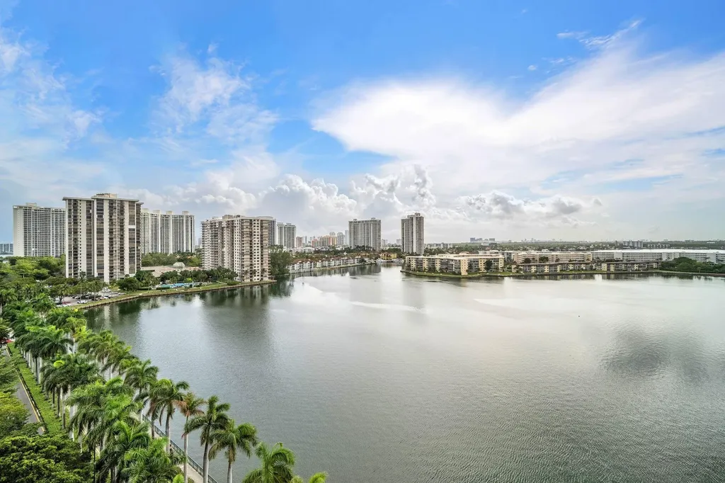 2801 NE 183rd Street Aventura FL 33160