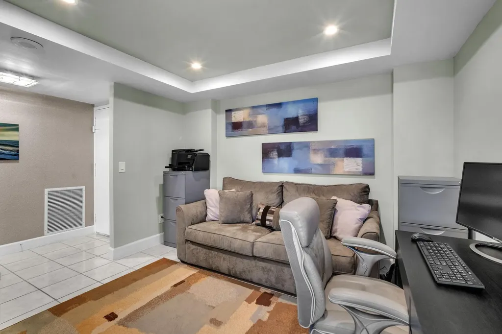 2801 NE 183rd Street Aventura FL 33160
