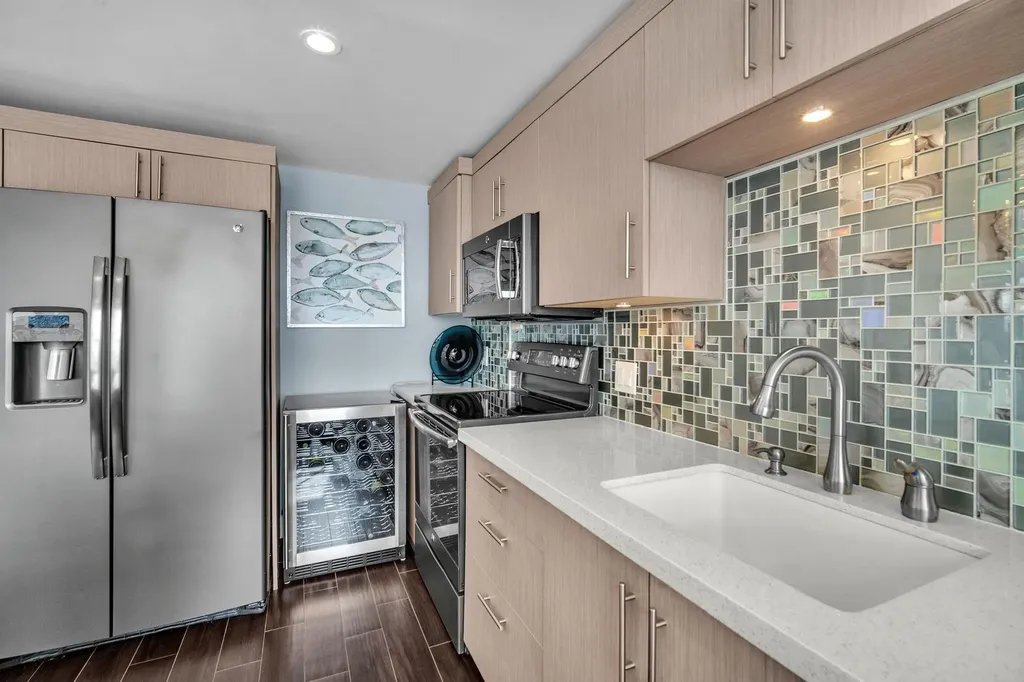 2801 NE 183rd Street Aventura FL 33160