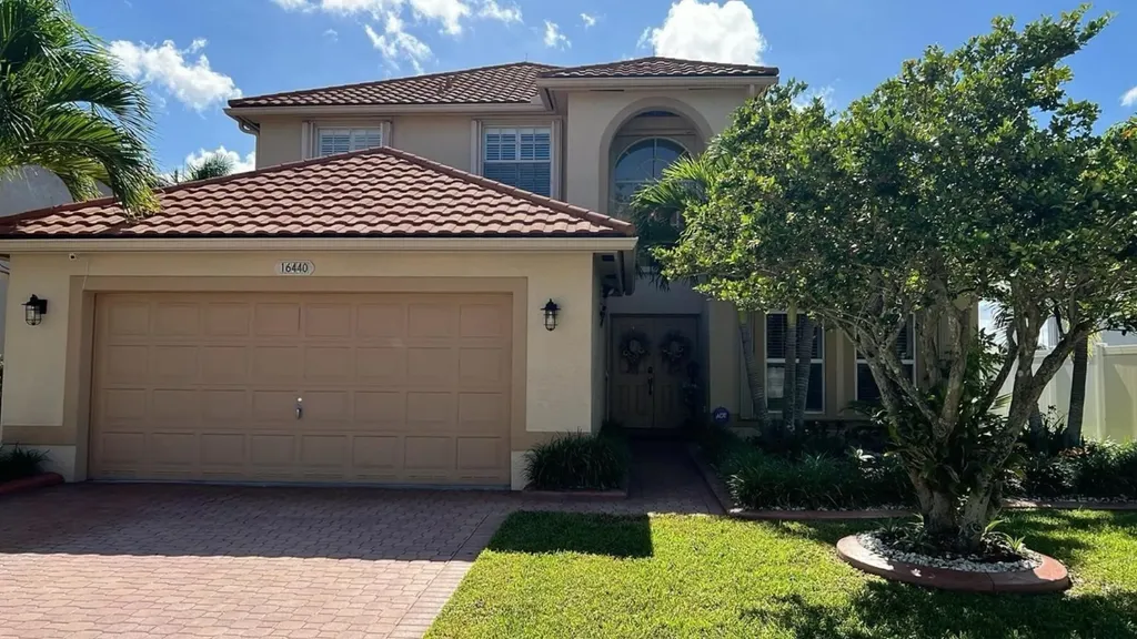 16440 SW 1st Court Pembroke Pines FL 33027