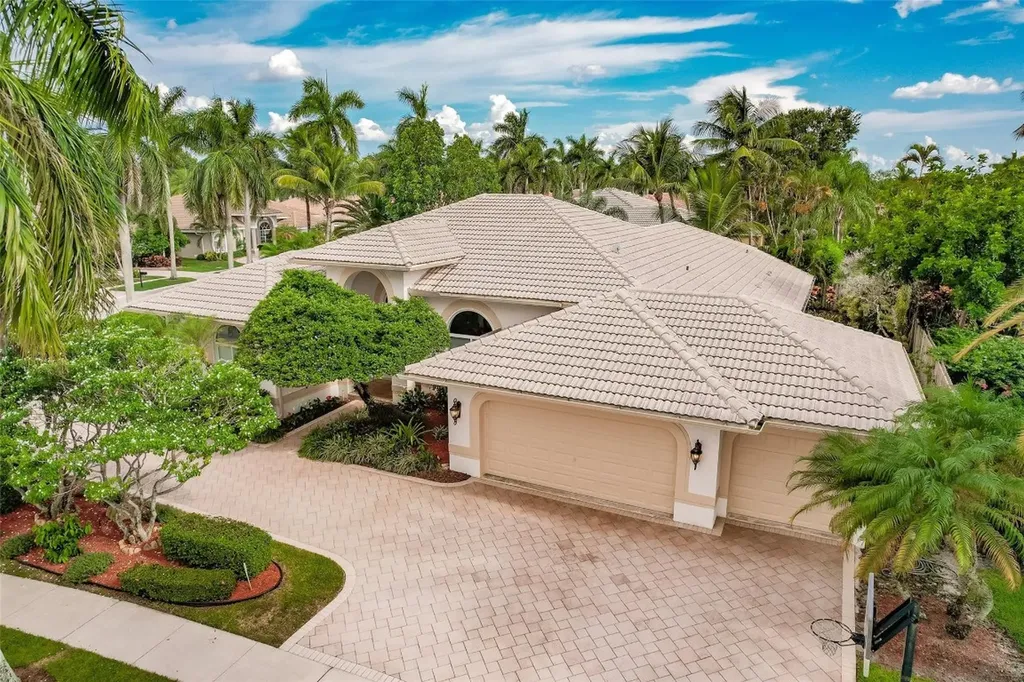 10824 NW 2nd Street Plantation FL 33324