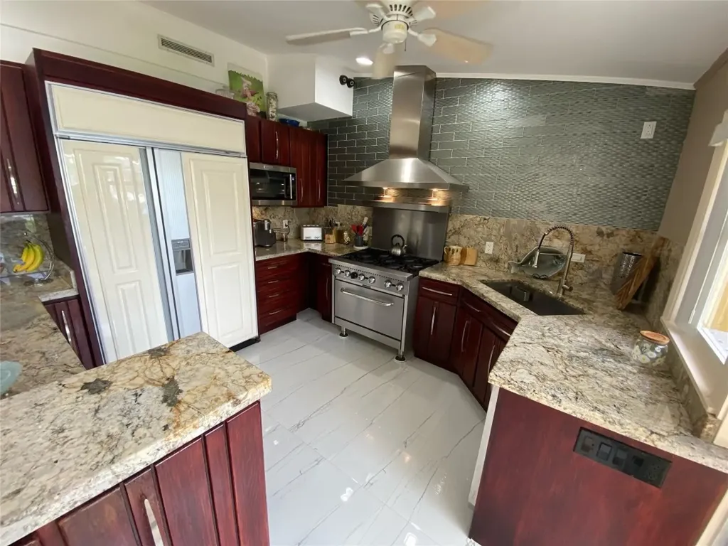 2503 Andros Lane Fort Lauderdale FL 33312