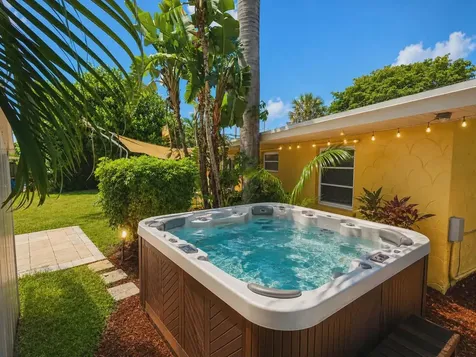 2503 Andros Lane Fort Lauderdale FL 33312