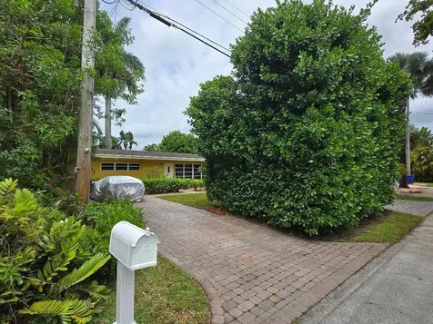 2503 Andros Lane Fort Lauderdale FL 33312