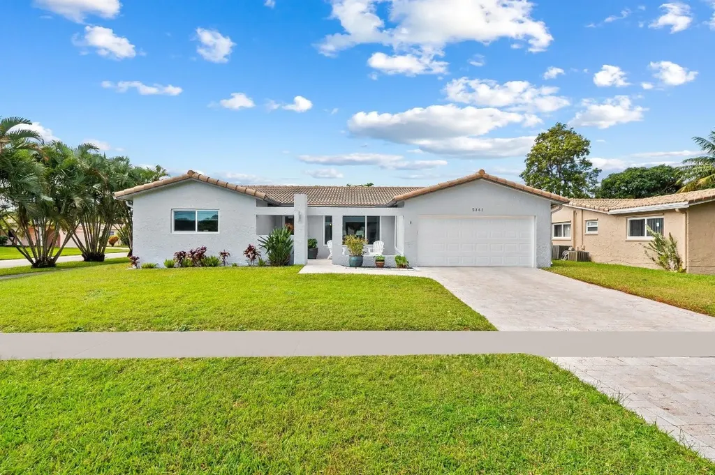 5361 SW 90th Avenue Cooper City FL 33328
