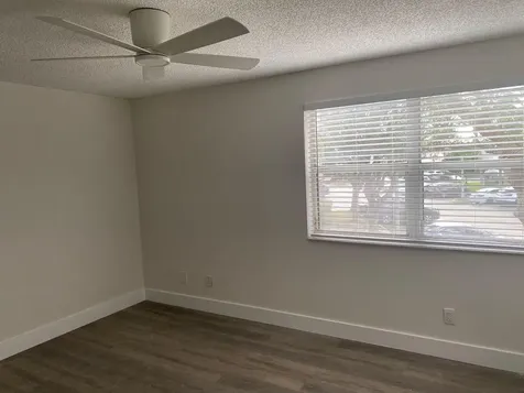 11266 SW 12th Street Pembroke Pines FL 33025