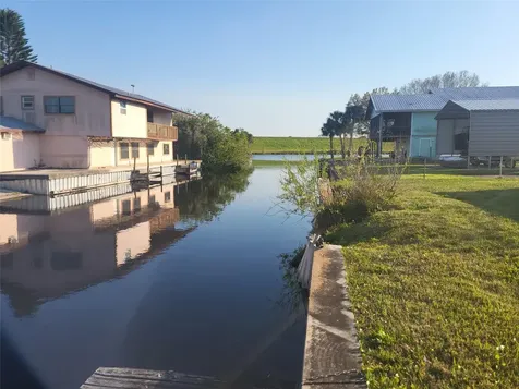 1057 Blue Heron Moore Haven FL 33471