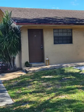 5618 Polk Street Hollywood FL 33021
