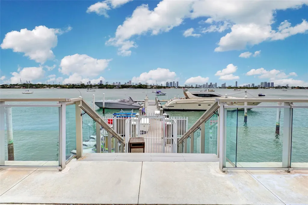1000 West Avenue Miami Beach FL 33139