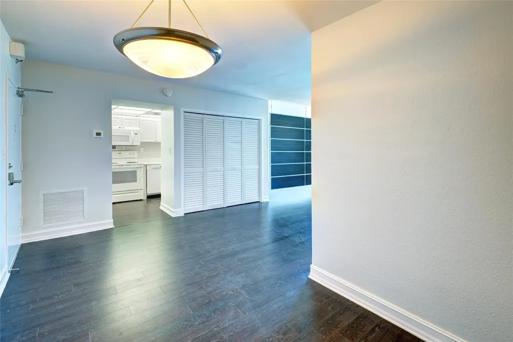1000 West Avenue Miami Beach FL 33139