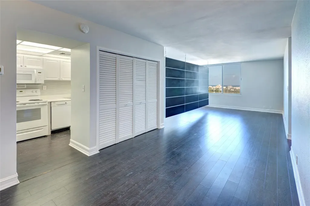 1000 West Avenue Miami Beach FL 33139