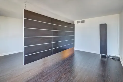 1000 West Avenue Miami Beach FL 33139