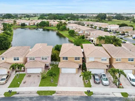 6716 NW 39th Lane Lauderhill FL 33319