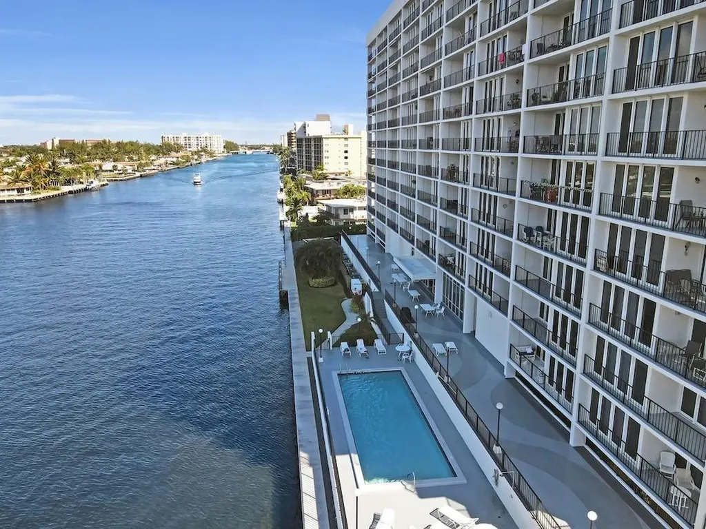 Pompano Beach FL 33062