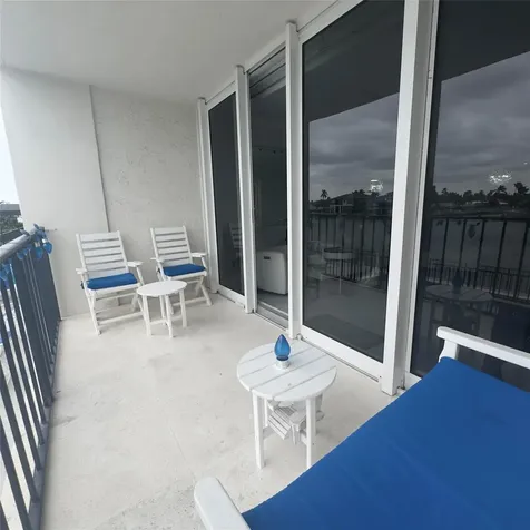 Pompano Beach FL 33062