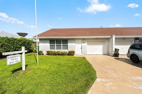 511 SE 20th Court Boynton Beach FL 33435