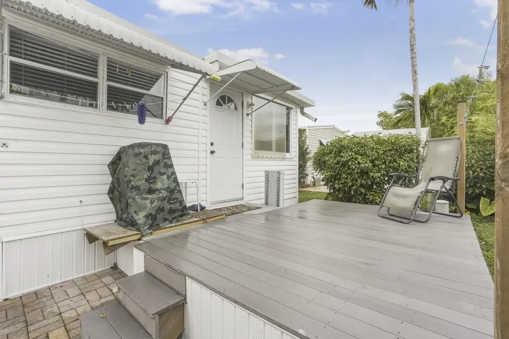 5670 SW Cypress Drive Fort Lauderdale FL 33312