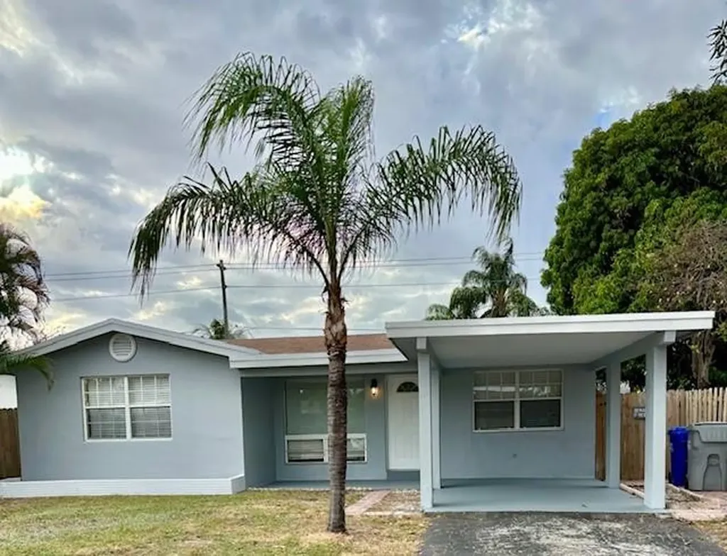 3751 NE 17th Avenue Pompano Beach FL 33064