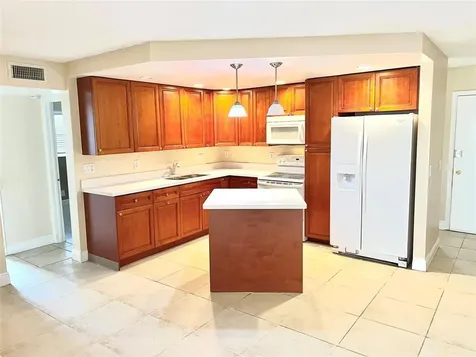 4425 Treehouse Lane Tamarac FL 33319